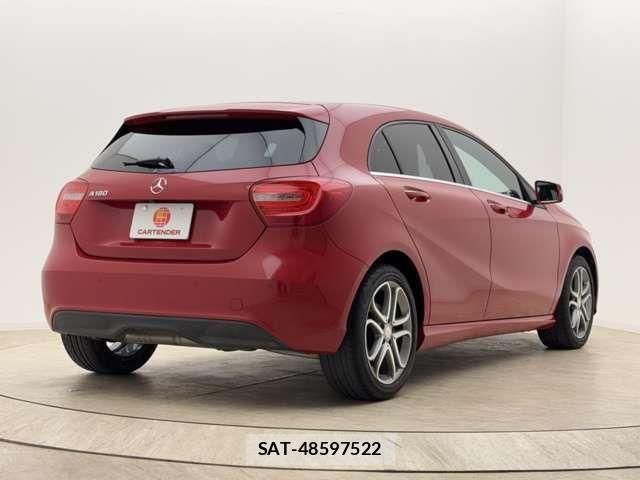 Mercedes Benz A-CLASS 2015-09 6245532-7