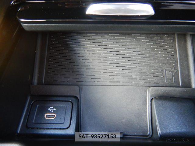 Mercedes Benz A-CLASS 2024-11 6245531-19