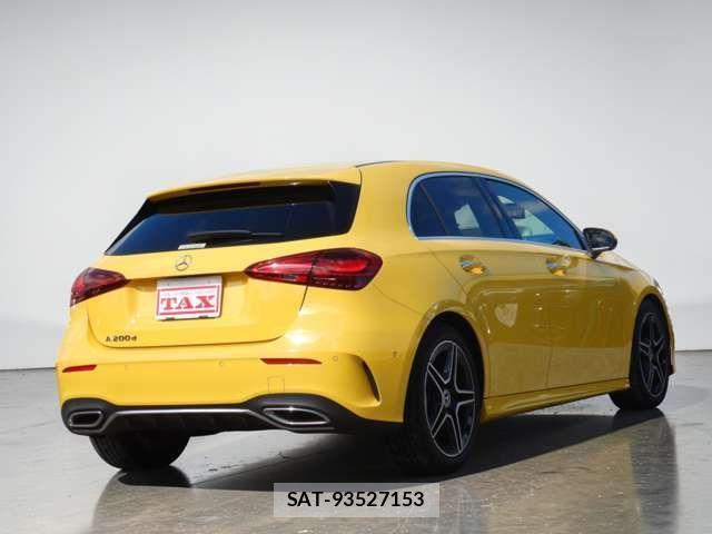 Mercedes Benz A-CLASS 2024-11 6245531-2