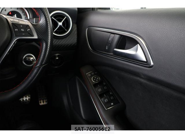 Mercedes Benz A-CLASS 2013-12 6264969-19
