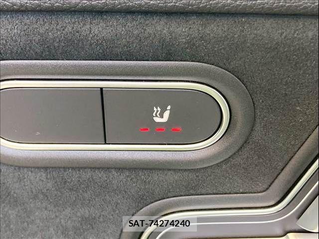 Mercedes Benz A-CLASS 2019-06 6276776-9