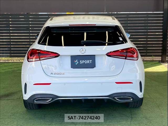 Mercedes Benz A-CLASS 2019-06 6276776-13