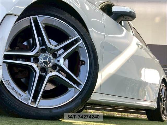 Mercedes Benz A-CLASS 2019-06 6276776-18