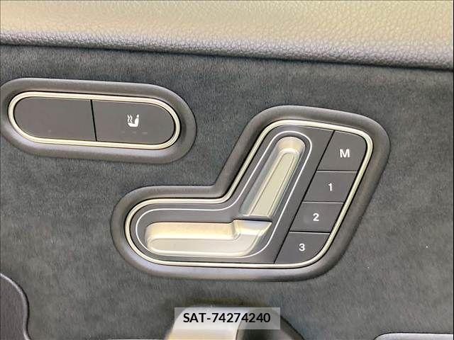 Mercedes Benz A-CLASS 2019-06 6276776-8