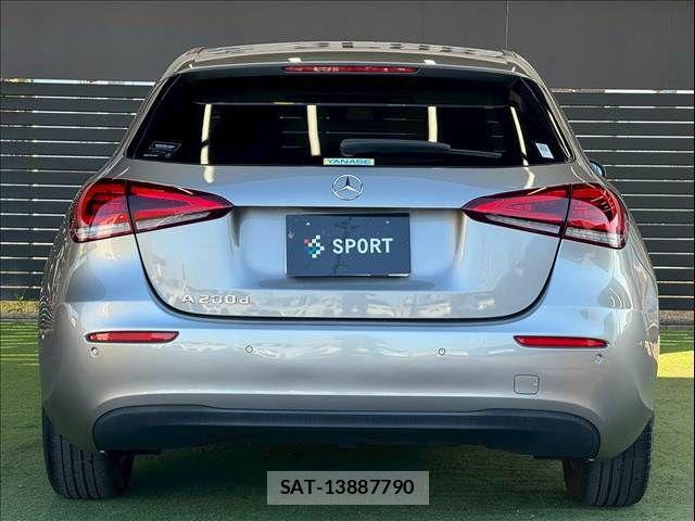 Mercedes Benz A-CLASS 2019-05 6276777-13