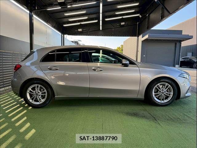 Mercedes Benz A-CLASS 2019-05 6276777-14
