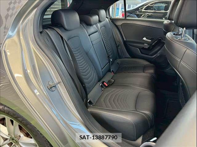 Mercedes Benz A-CLASS 2019-05 6276777-6