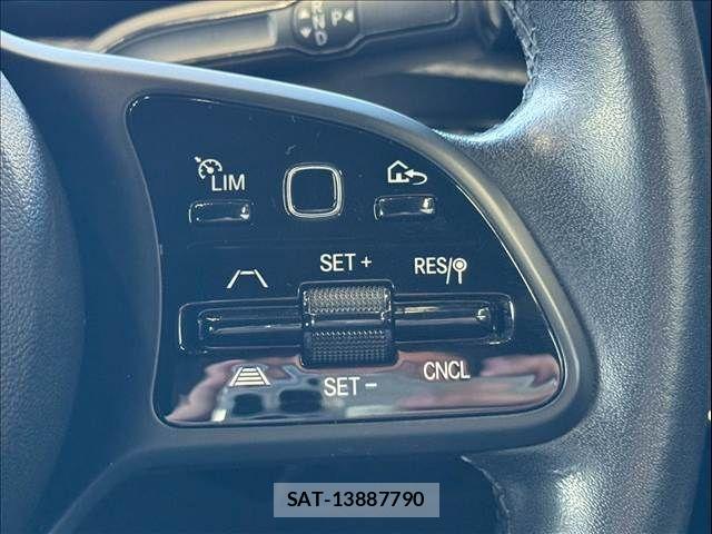 Mercedes Benz A-CLASS 2019-05 6276777-7