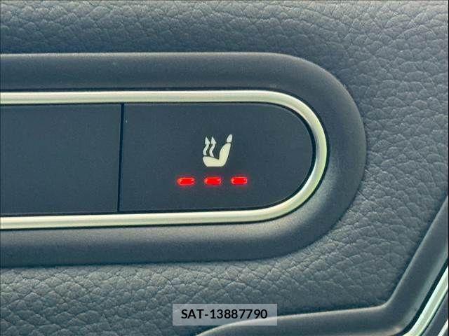 Mercedes Benz A-CLASS 2019-05 6276777-8