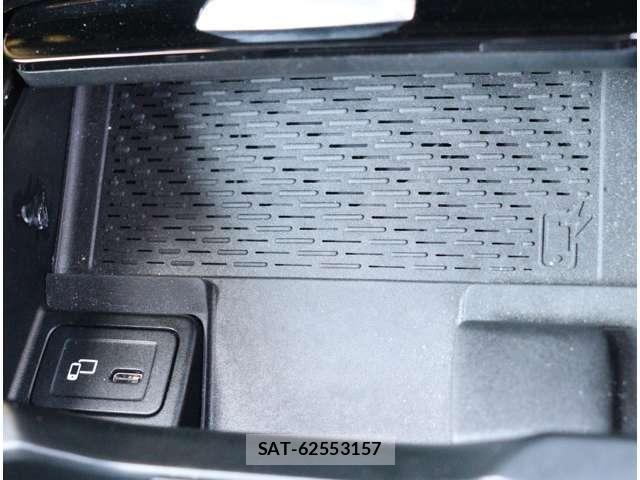 Mercedes Benz A-CLASS 2021-06 6499939-24