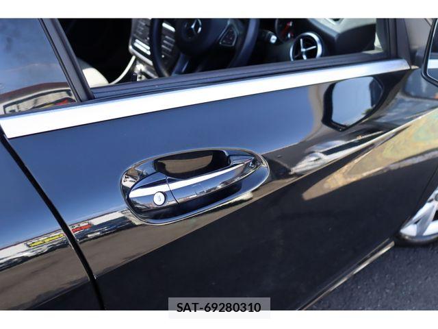 Mercedes Benz A-CLASS 2018-01 6613095-16