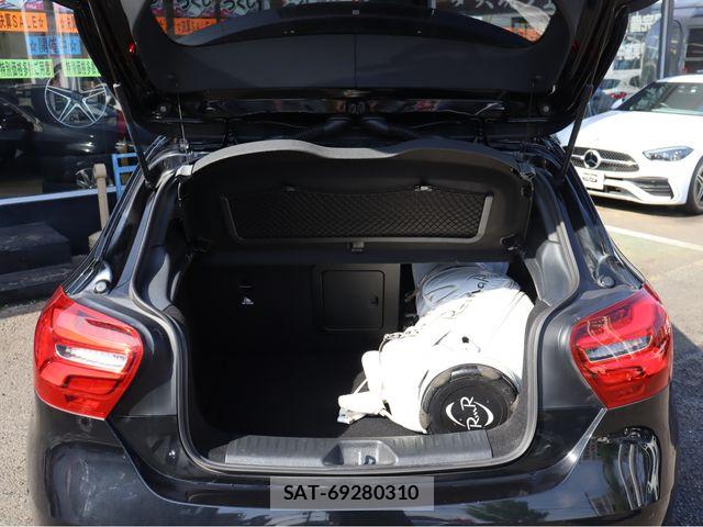 Mercedes Benz A-CLASS 2018-01 6613095-22