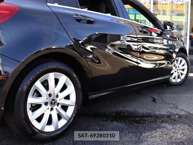 Mercedes Benz A-CLASS 2018-01 6613095-23