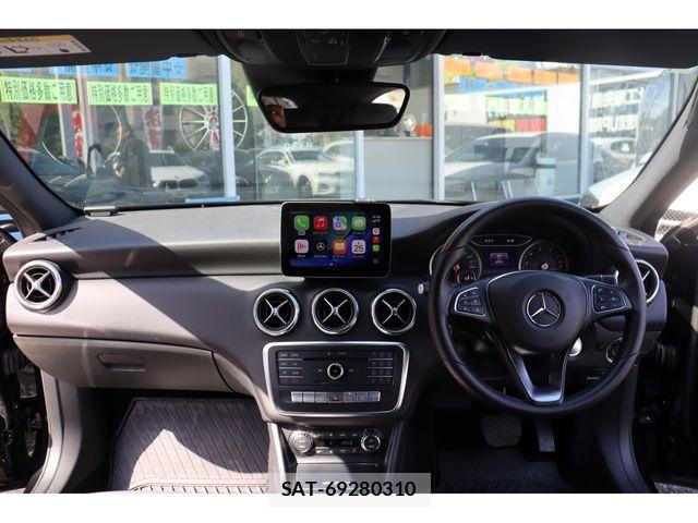 Mercedes Benz A-CLASS 2018-01 6613095-4