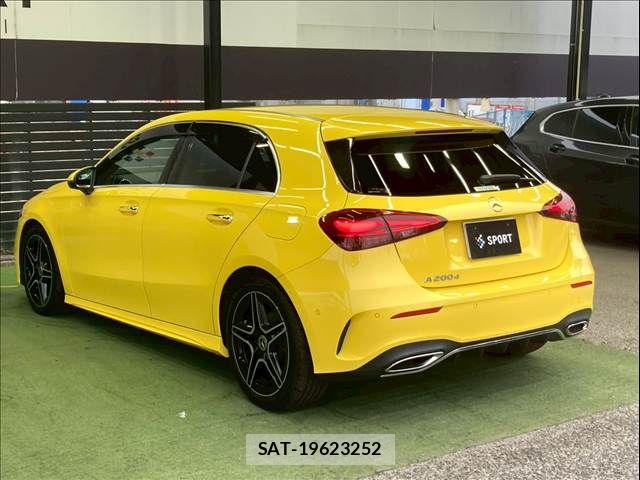 Mercedes Benz A-CLASS 2023-11 6672425-16