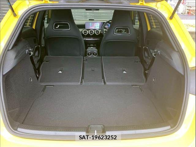 Mercedes Benz A-CLASS 2023-11 6672425-17