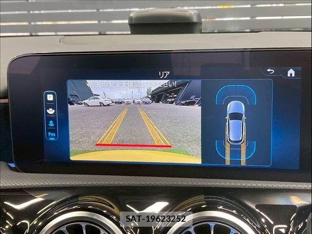 Mercedes Benz A-CLASS 2023-11 6672425-4