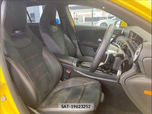Mercedes Benz A-CLASS 2023-11 6672425-5