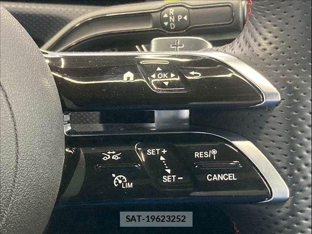 Mercedes Benz A-CLASS 2023-11 6672425-8