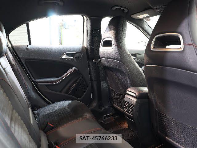 Mercedes Benz A-CLASS 2016-09 6676794-13
