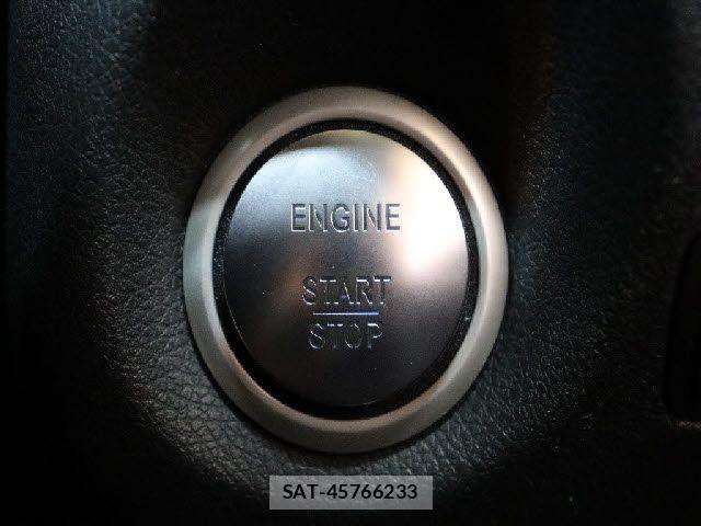 Mercedes Benz A-CLASS 2016-09 6676794-15