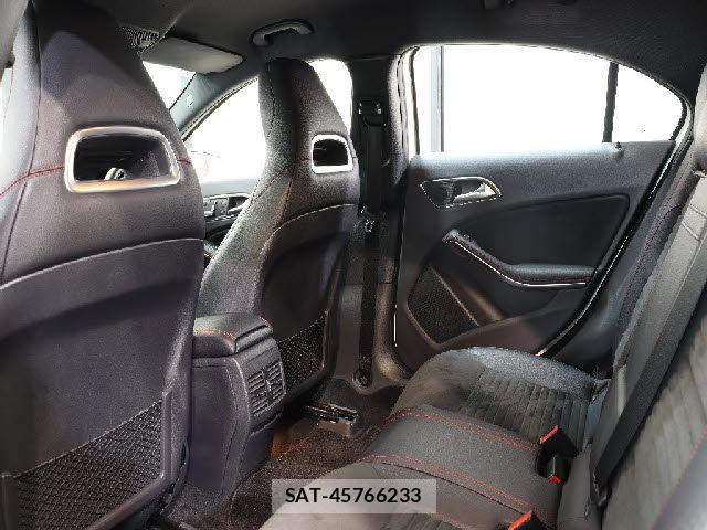 Mercedes Benz A-CLASS 2016-09 6676794-3
