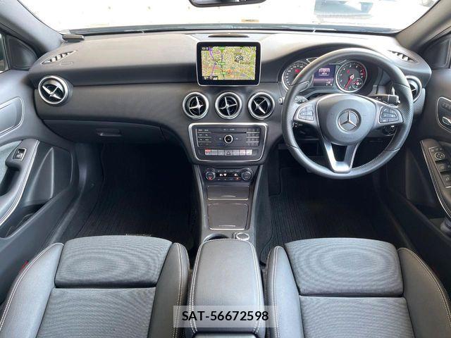 Mercedes Benz A-CLASS 2016-07 6676795-1