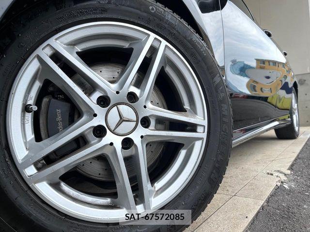 Mercedes Benz A-CLASS 2017-09 6716611-13