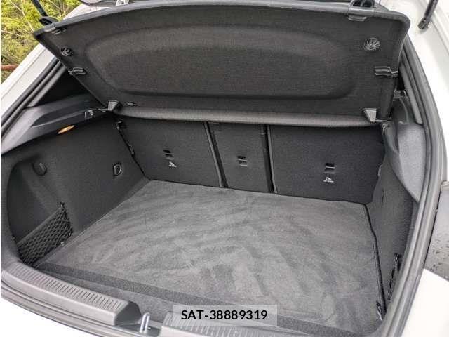 Mercedes Benz A-CLASS 2019-09 6815852-14