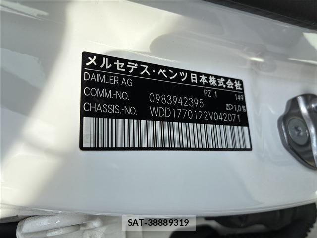 Mercedes Benz A-CLASS 2019-09 6815852-26