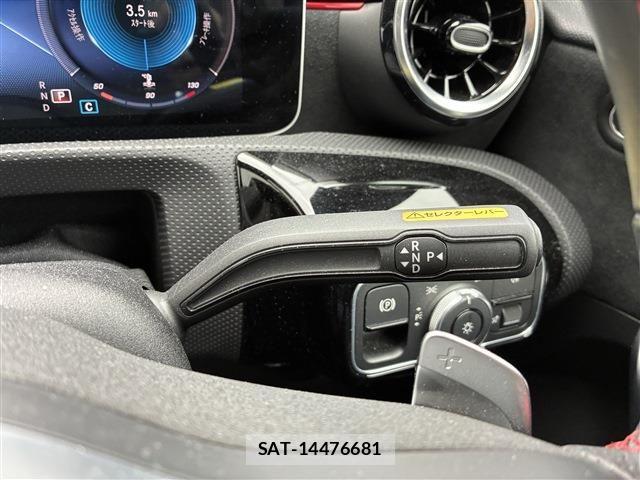Mercedes Benz A-CLASS 2020-06 6815849-15