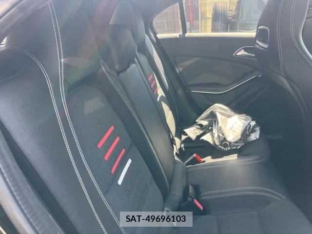 Mercedes Benz A-CLASS 2017-08 6908153-11