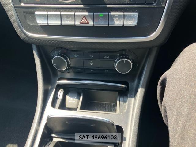 Mercedes Benz A-CLASS 2017-08 6908153-21