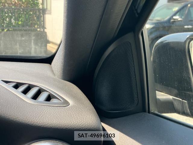Mercedes Benz A-CLASS 2017-08 6908153-23