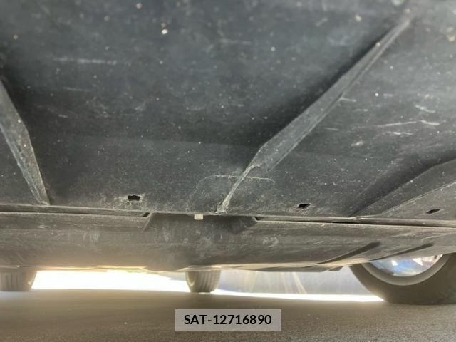 Mercedes Benz A-CLASS 2017-06 7020856-6
