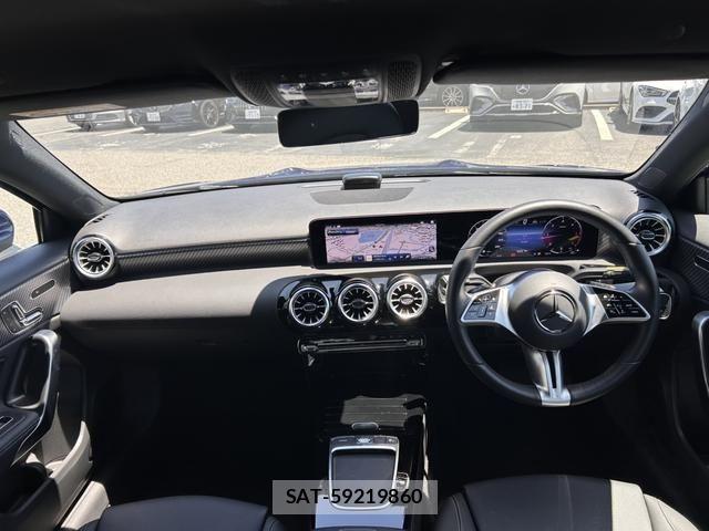 Mercedes Benz A-CLASS 2025-01 7020853-10