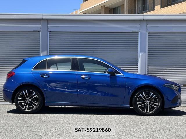 Mercedes Benz A-CLASS 2025-01 7020853-14