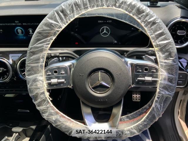 Mercedes Benz A-CLASS 2019-09 7020855-15