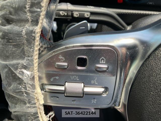 Mercedes Benz A-CLASS 2019-09 7020855-16