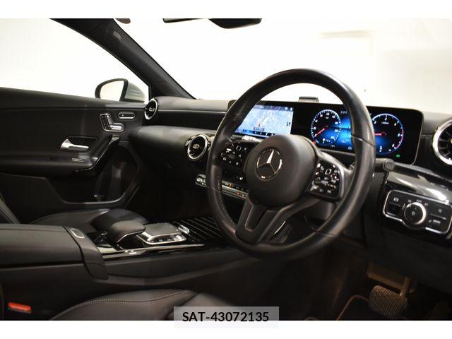 Mercedes Benz A-CLASS 2019-11 7059420-1