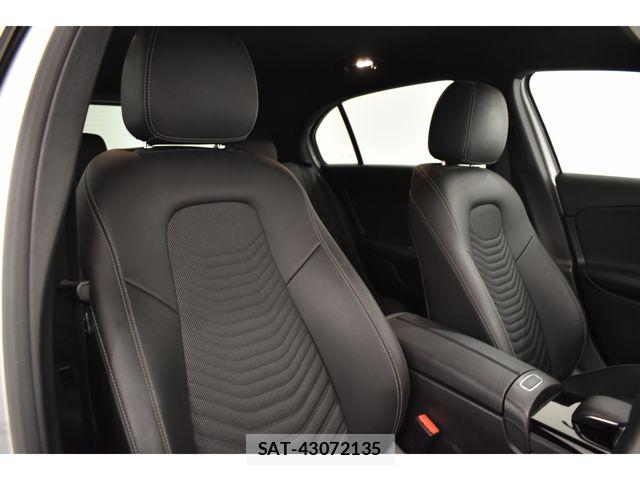 Mercedes Benz A-CLASS 2019-11 7059420-2