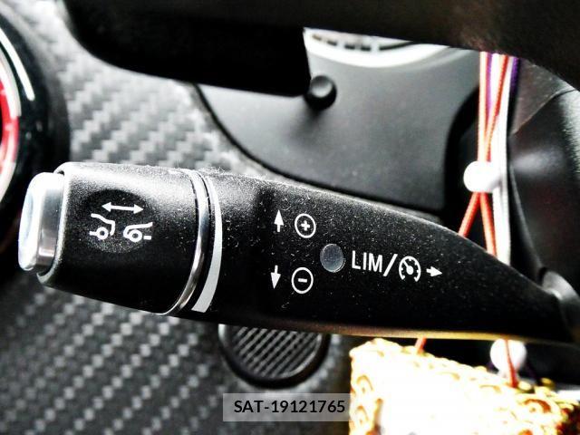 Mercedes Benz A-CLASS 2013-09 7059423-18