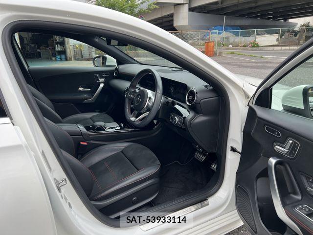 Mercedes Benz A-CLASS 2018-12 7198704-12