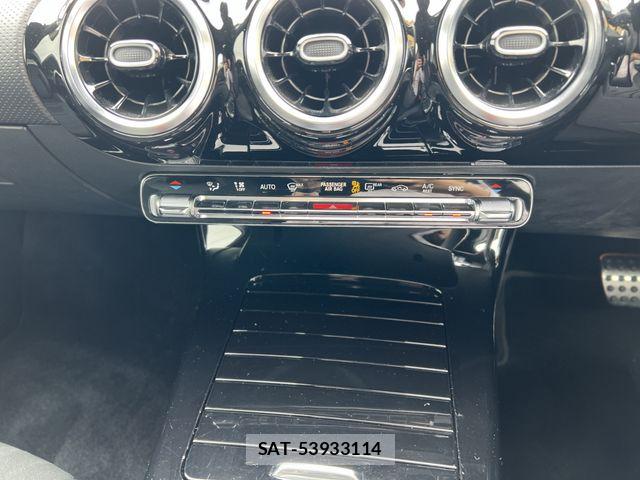 Mercedes Benz A-CLASS 2018-12 7198704-18