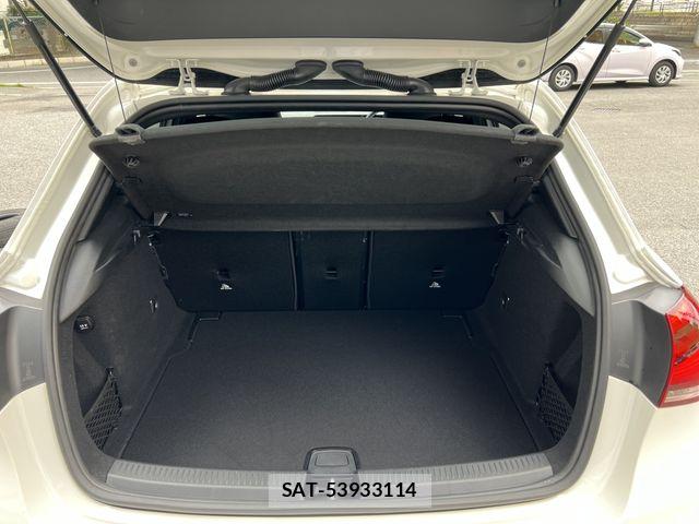 Mercedes Benz A-CLASS 2018-12 7198704-25