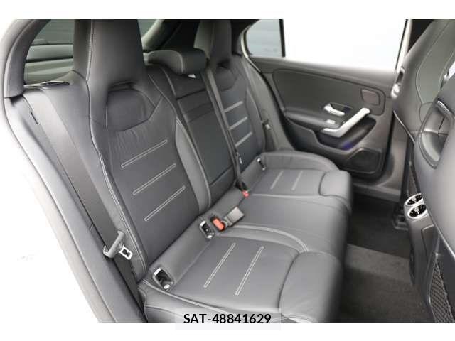 Mercedes Benz A-CLASS 2025-11 7221497-15