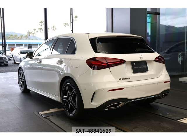Mercedes Benz A-CLASS 2025-11 7221497-5