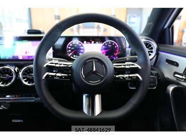 Mercedes Benz A-CLASS 2025-11 7221497-8