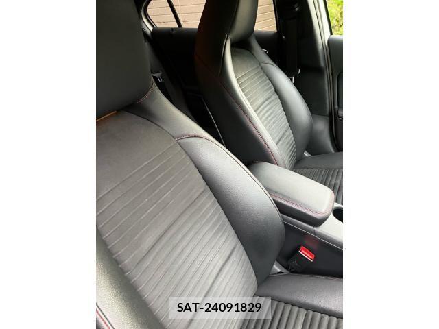 Mercedes Benz A-CLASS 2017-06 7221484-18