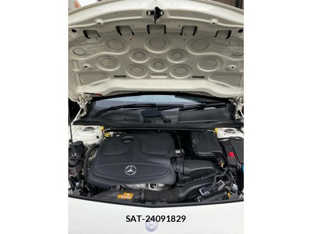 Mercedes Benz A-CLASS 2017-06 7221484-27